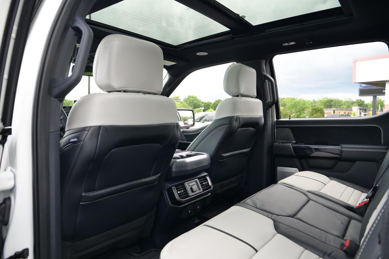 2024 Ford F-150 Lightning Platinum 4X4 / Pro Power Onboard / Extended Battery! Lincolnton NC