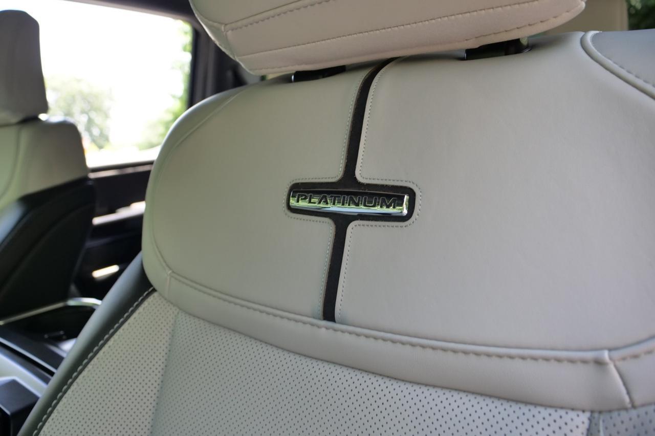 2024 Ford F-150 Lightning Platinum 4x4 / PANO Sunroof / Cooled Seats! Lincolnton NC