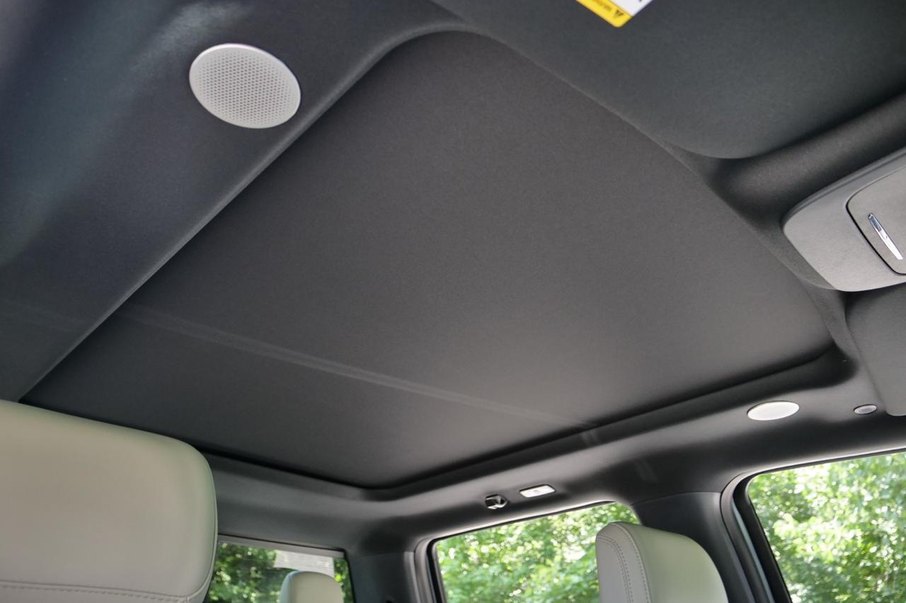 2024 Ford F-150 Lightning Platinum 4x4 / PANO Sunroof / Cooled Seats! Lincolnton NC