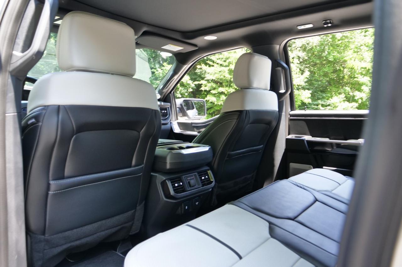 2024 Ford F-150 Lightning Platinum 4x4 / PANO Sunroof / Cooled Seats! Lincolnton NC