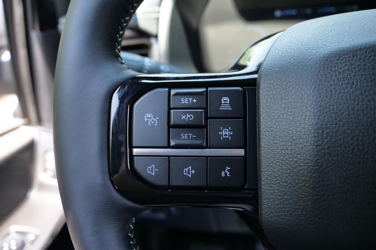 2024 Ford F-150 Lightning Platinum 4x4 / PANO Sunroof / Cooled Seats! Lincolnton NC