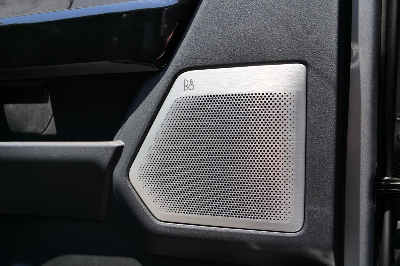 2024 Ford F-150 Lightning Platinum 4x4 / PANO Sunroof / Cooled Seats! Lincolnton NC