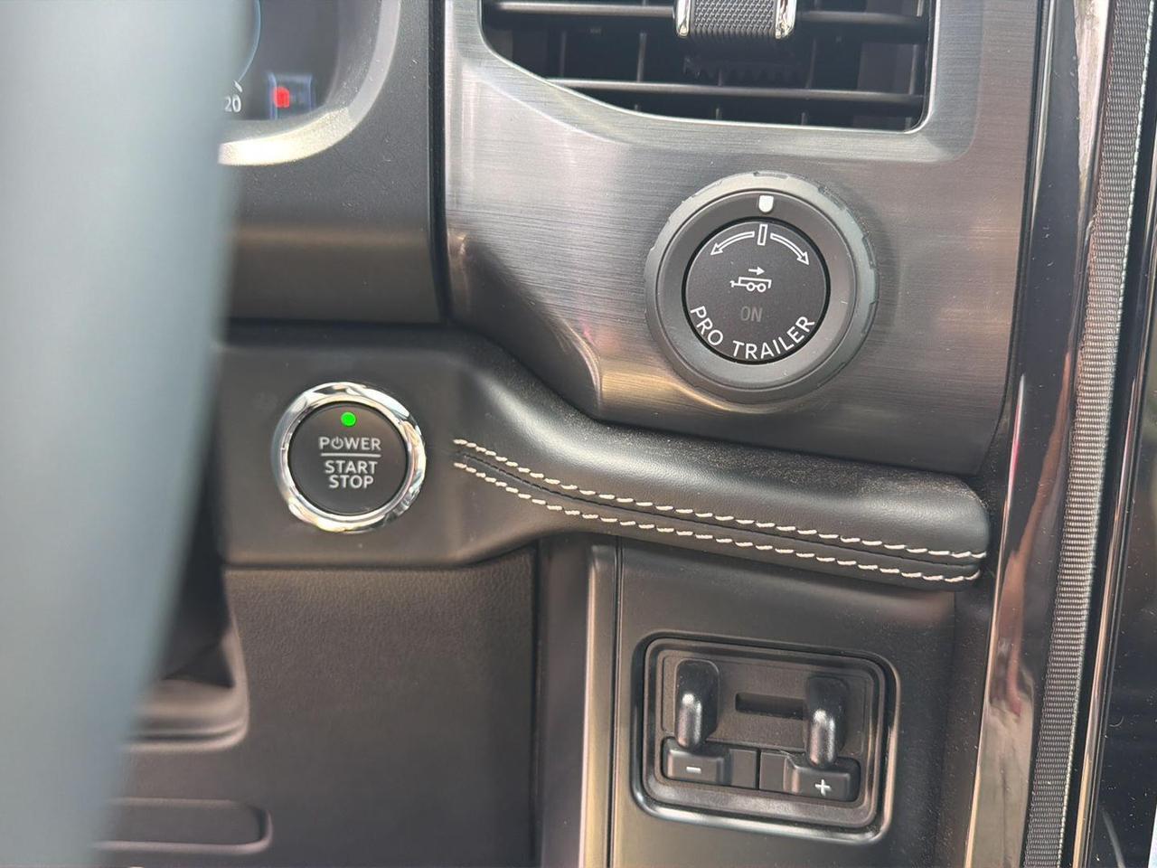 2024 Ford F-150 Lightning Platinum Gaithersburg MD