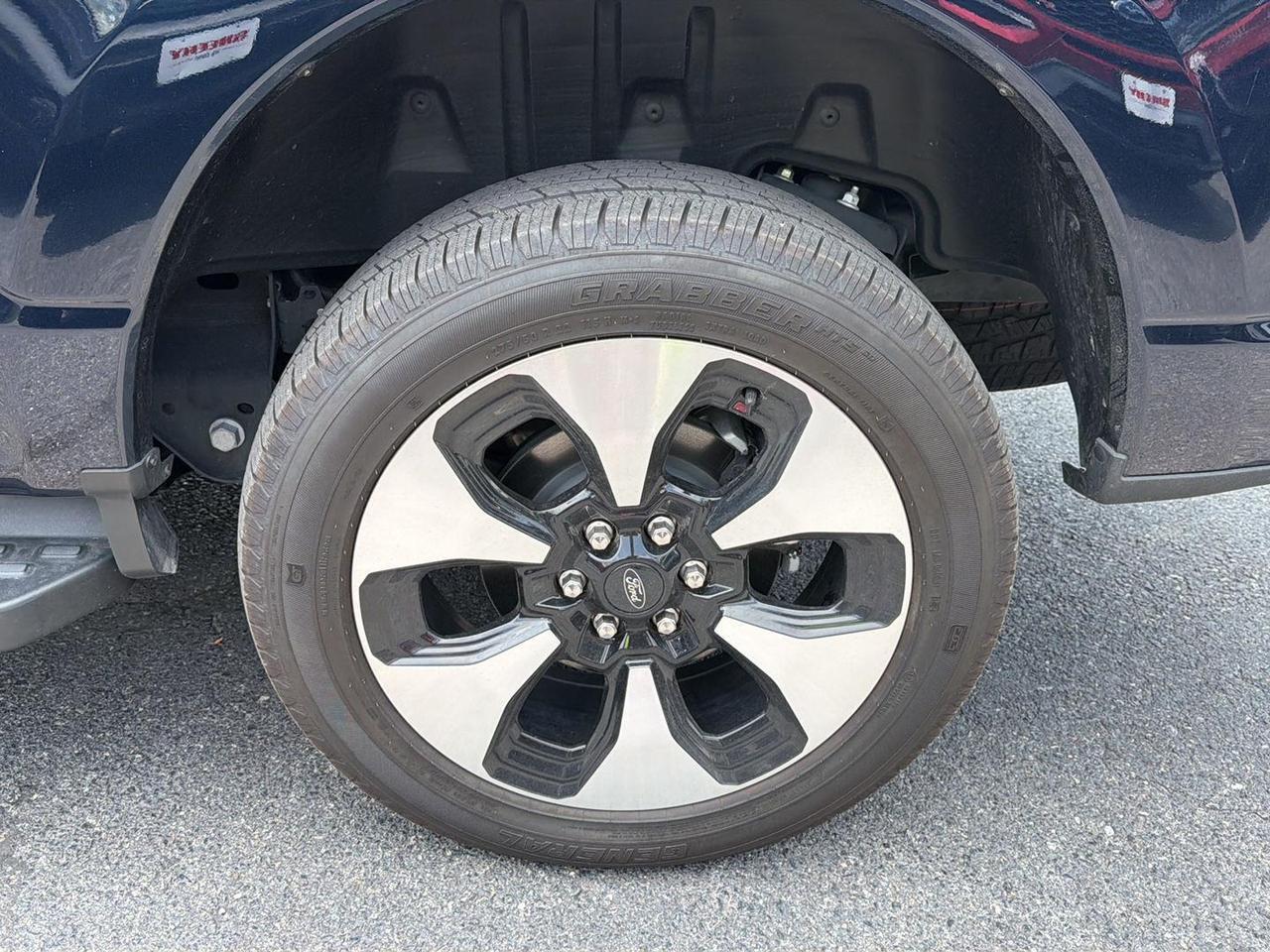 2024 Ford F-150 Lightning Platinum Gaithersburg MD