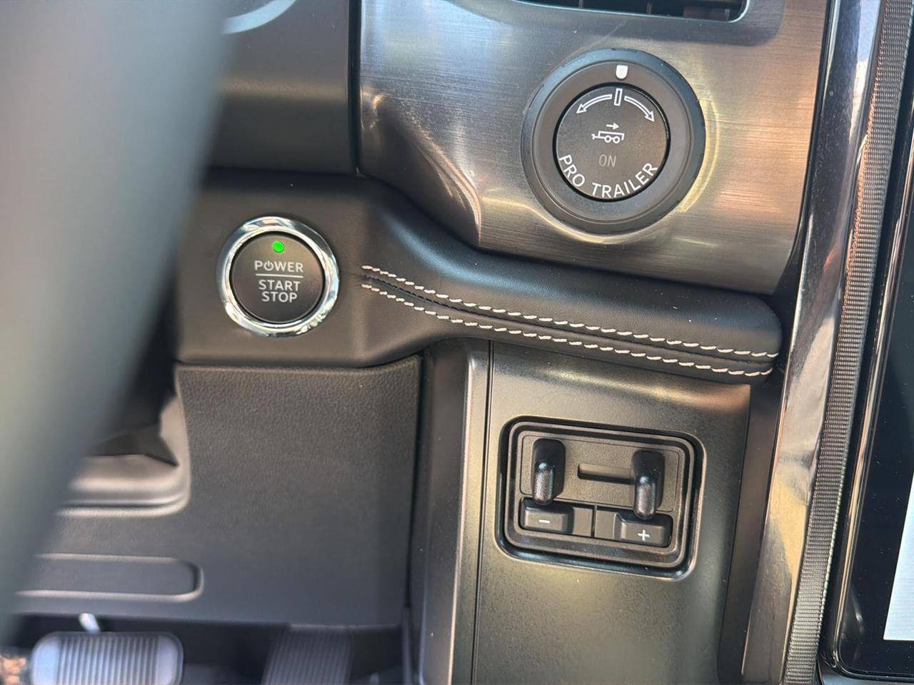 2024 Ford F-150 Lightning Platinum Gaithersburg MD