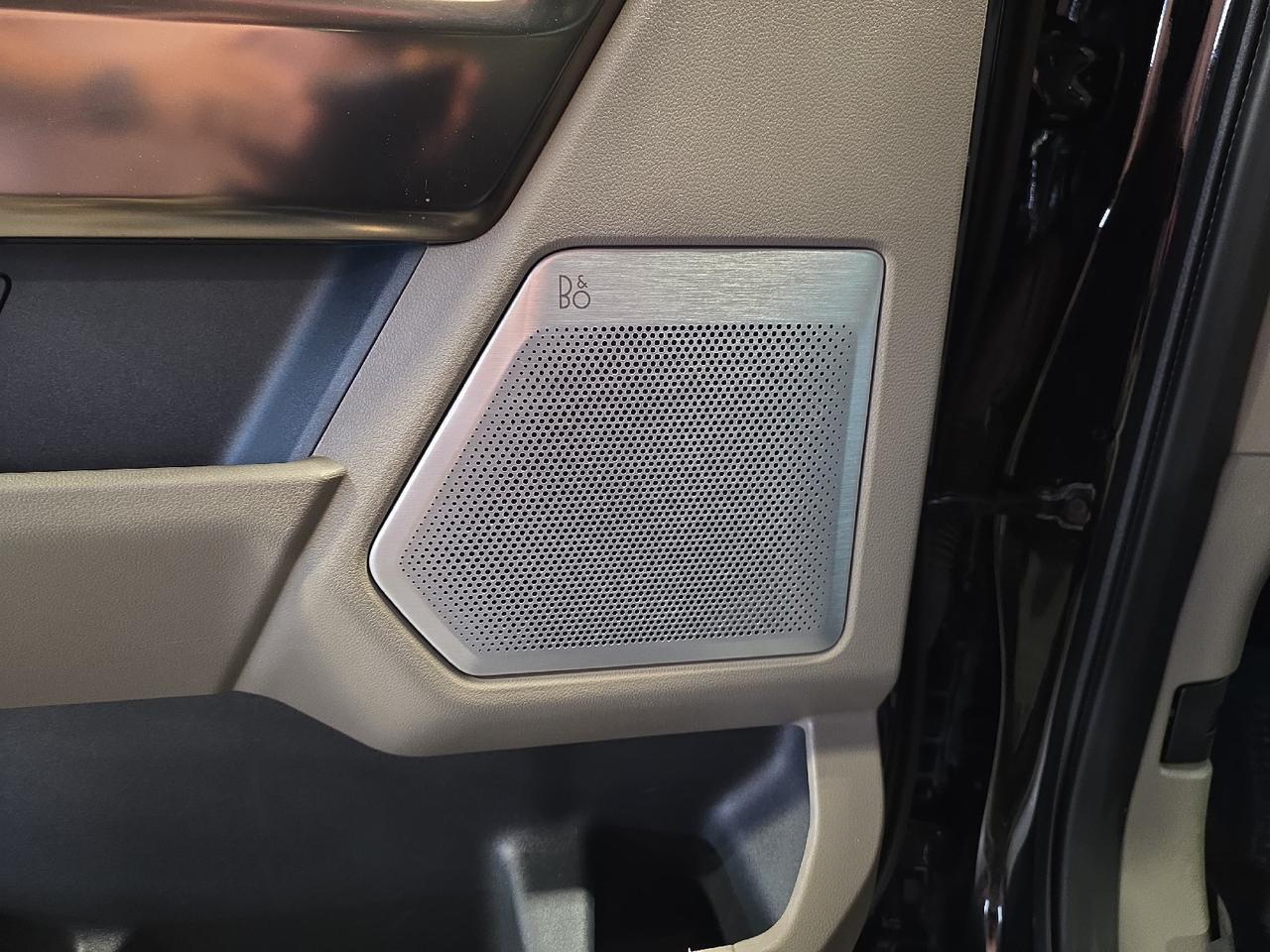 2024 Ford F-150 Platinum Sand Lake NY