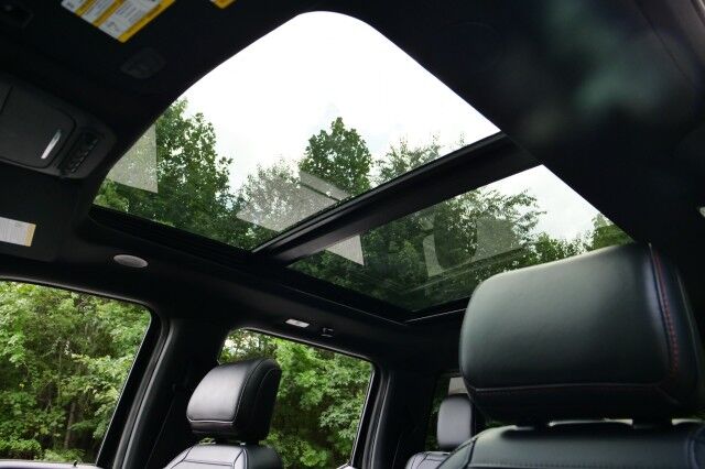 2024 Ford F-150 Raptor 4X4 / PANO Sunroof / B&O Sound / Cooled Seats! High Point NC
