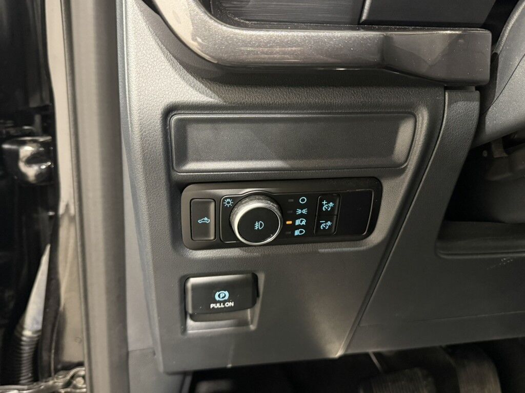 2024 Ford F-150 STX 4WD SuperCrew 5.5' Box Maumee OH