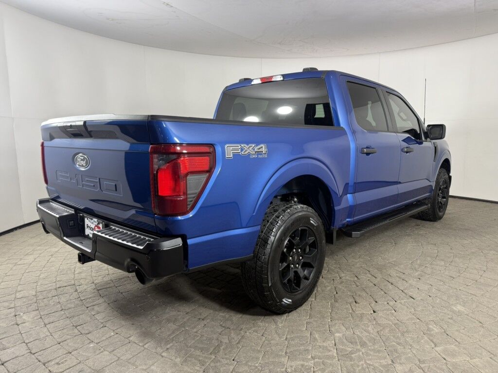 2024 Ford F-150 STX 4WD w/Black Appearance SuperCrew 5.5' Box Maumee OH