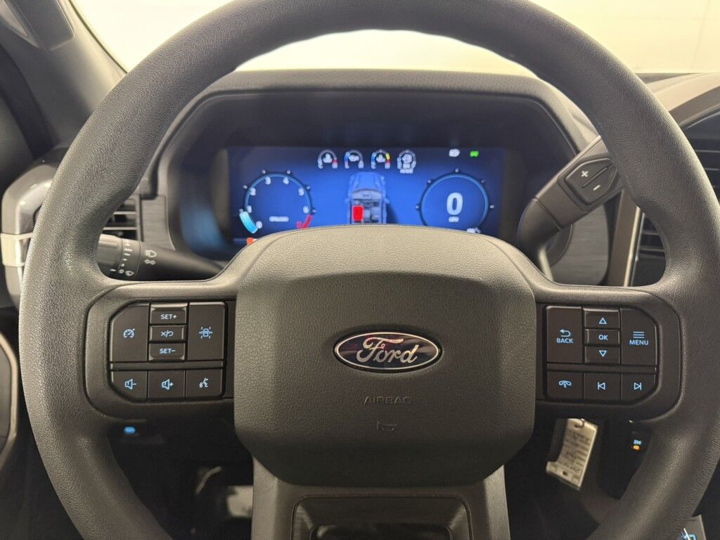 2024 Ford F-150 STX 4WD w/Black Appearance SuperCrew 5.5' Box Maumee OH