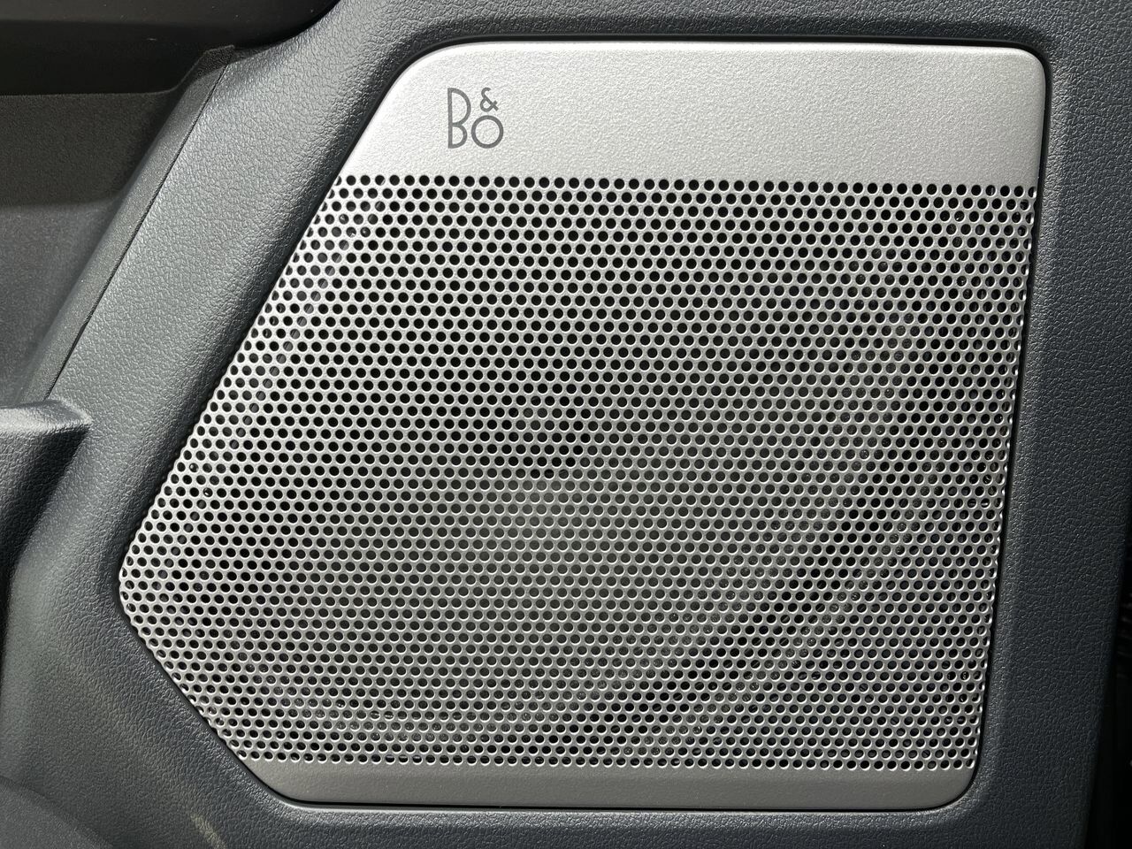 2024 Ford F-150 XLT - GIANT CUSTOMS Sherwood Park AB