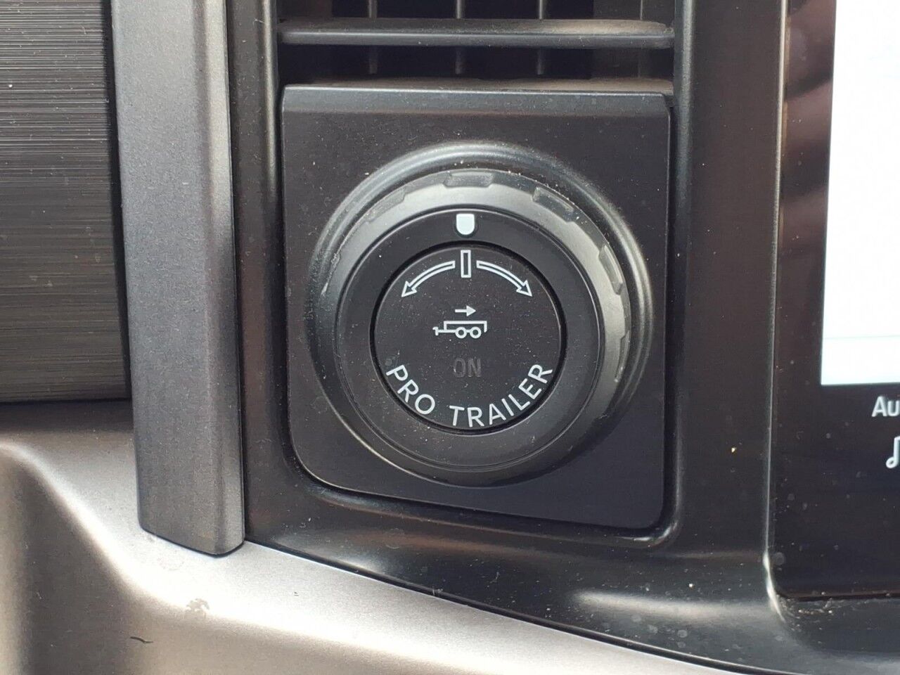 2024 Ford F-150 XLT Uvalde TX