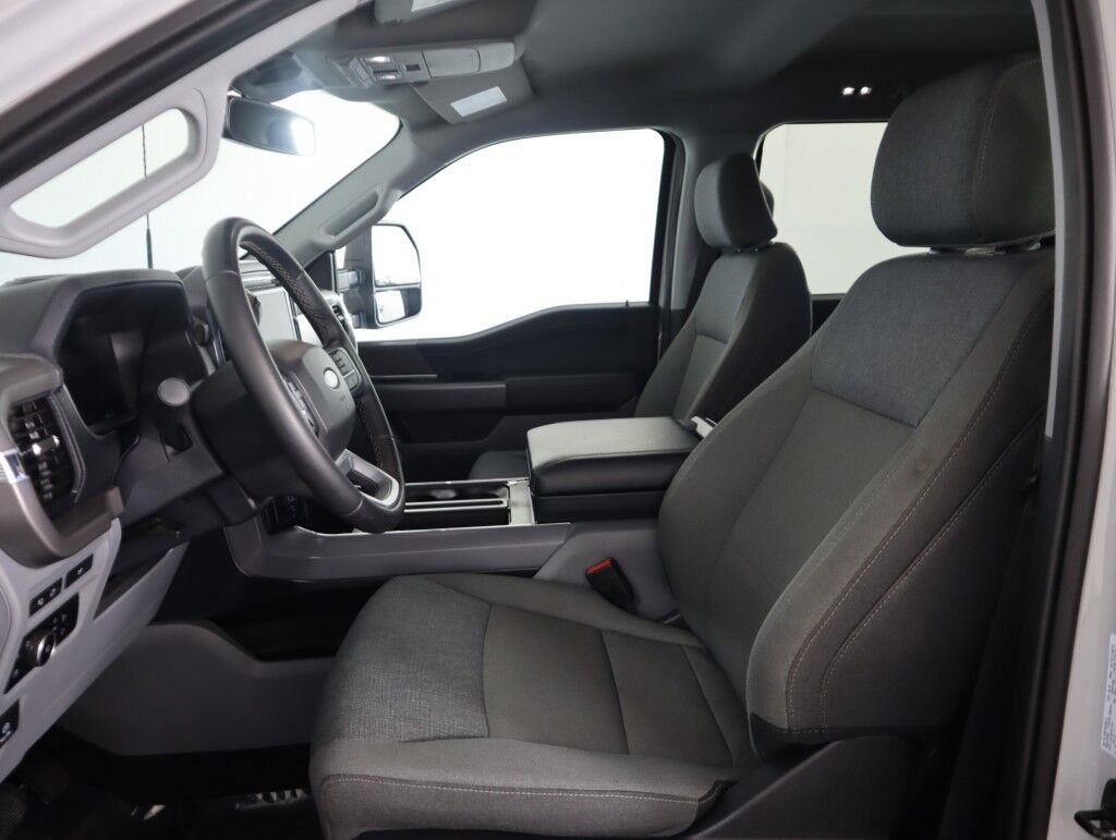 2024 Ford F-150 XLT 4WD SuperCrew Hybrid w/Pro Power Onboard Maumee OH