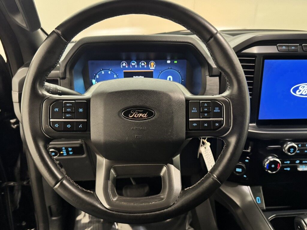 2024 Ford F-150 XLT 4WD SuperCrew w/Black Appearance Maumee OH