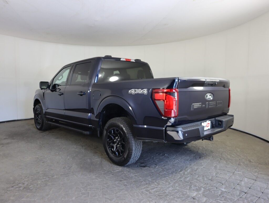 2024 Ford F-150 XLT 4WD SuperCrew w/Black Appearance Maumee OH