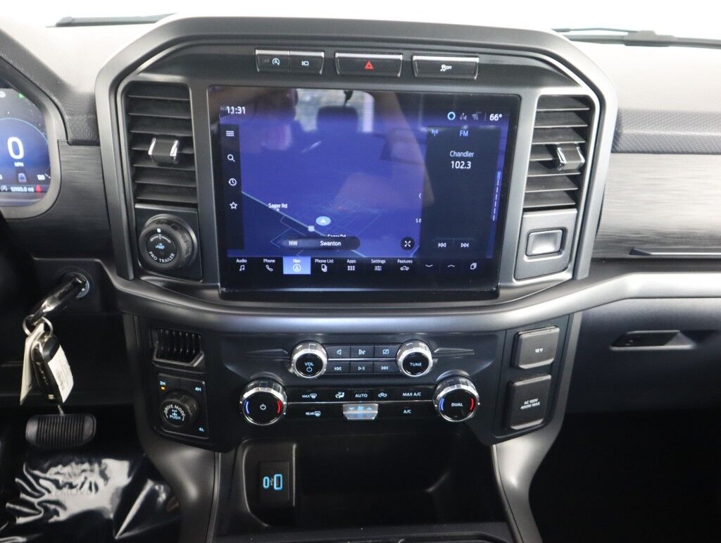 2024 Ford F-150 XLT 4WD SuperCrew w/Black Appearance Maumee OH