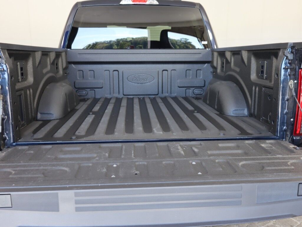 2024 Ford F-150 XLT 4WD SuperCrew w/Black Appearance Maumee OH