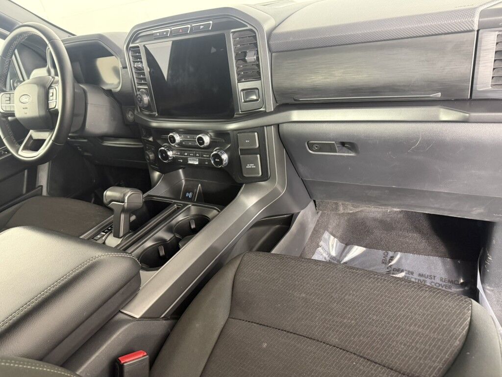 2024 Ford F-150 XLT 4WD w/Black Appearance SuperCrew 5.5' Box Maumee OH