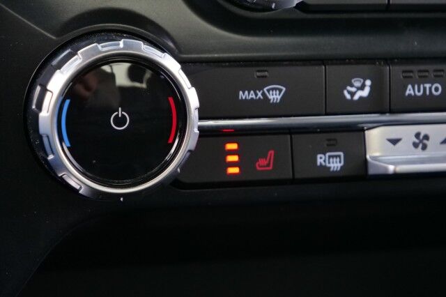 2024 Ford F-150 XLT 4X4 / Heated Seats / 3.5L V6! High Point NC