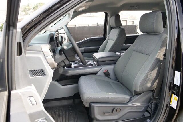 2024 Ford F-150 XLT 4X4 / Heated Seats / 3.5L V6! High Point NC