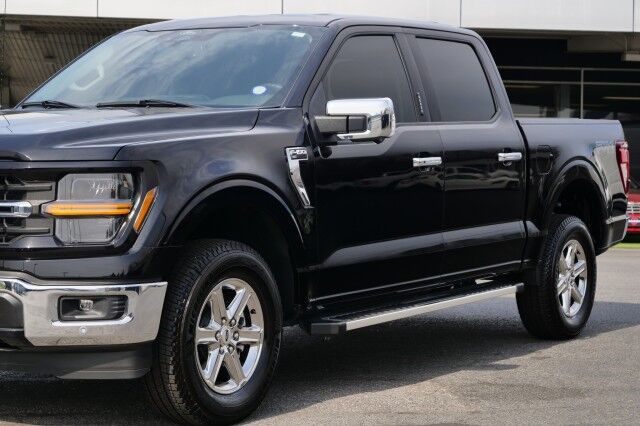 2024 Ford F-150 XLT 4X4 / Heated Seats / 3.5L V6! High Point NC