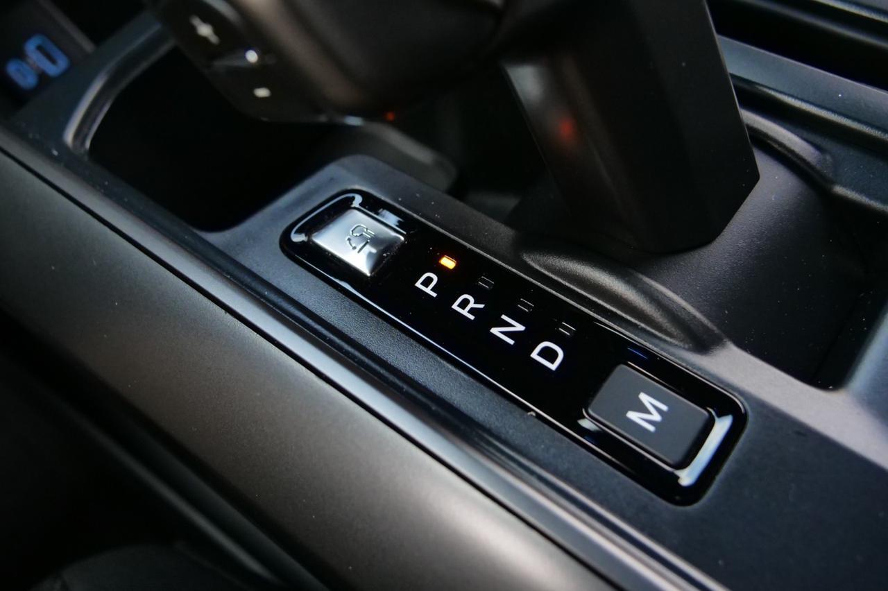 2024 Ford F-150 XLT 4X4 / Lowered / Borla Exhaust / UPGRADES / 5.0L V8! Lincolnton NC