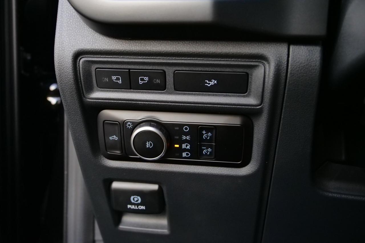 2024 Ford F-150 XLT 4X4 / Lowered / Borla Exhaust / UPGRADES / 5.0L V8! Lincolnton NC