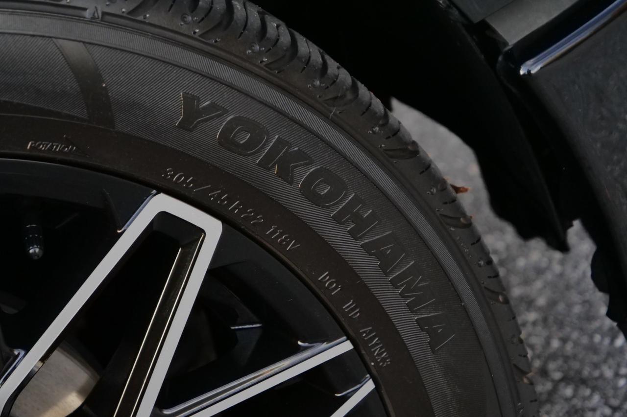 2024 Ford F-150 XLT 4X4 / Lowered / Borla Exhaust / UPGRADES / 5.0L V8! Lincolnton NC