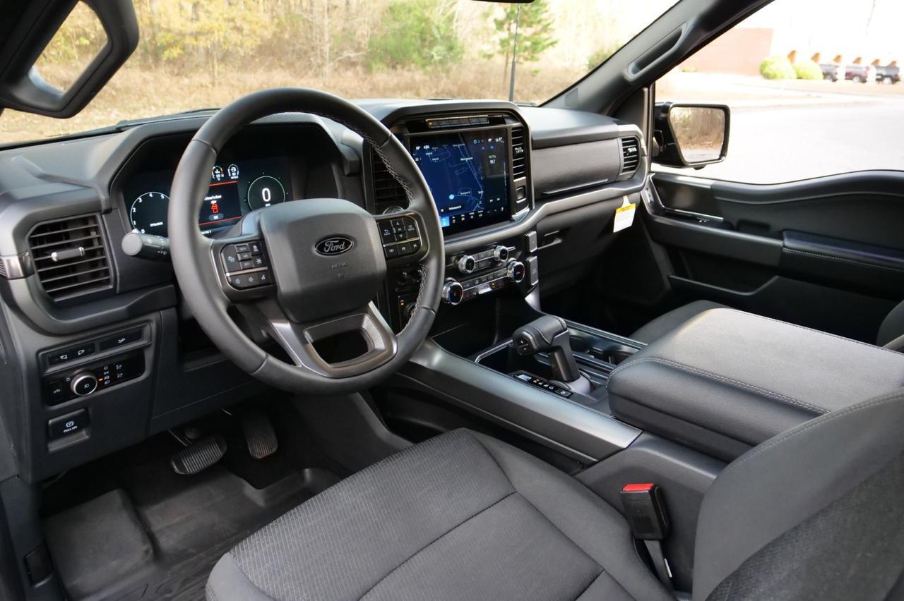 2024 Ford F-150 XLT 4X4 / Lowered / Borla Exhaust / UPGRADES / 5.0L V8! Lincolnton NC