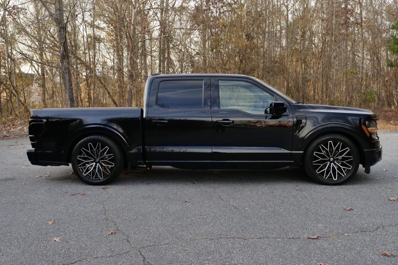 2024 Ford F-150 XLT 4X4 / Lowered / Borla Exhaust / UPGRADES / 5.0L V8! Lincolnton NC