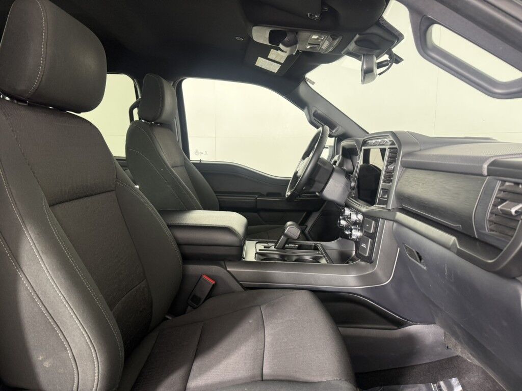 2024 Ford F-150 XLT Black Appearance 4WD SuperCrew 5.5' Box Maumee OH