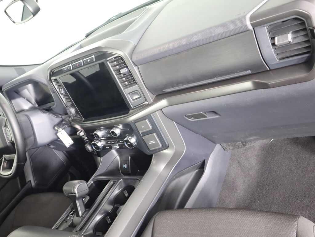 2024 Ford F-150 XLT Black Appearance 4WD SuperCrew 5.5' Box Maumee OH