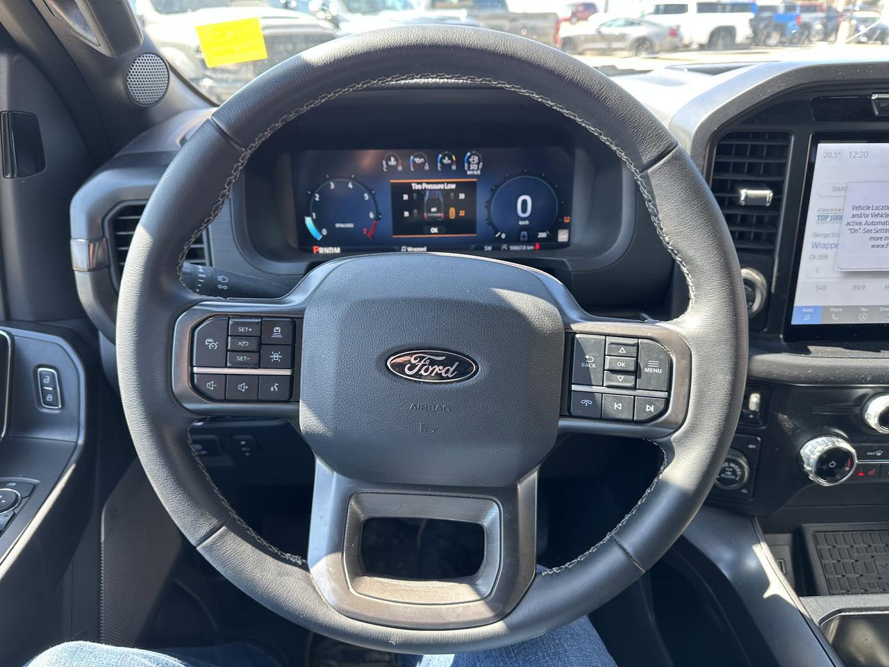 2024 Ford F-150 XLT Black Edition | Leather | B&O Audio | Trailer Pkg | Mobile Office | 2 Set Wheel & Tire Redwater AB