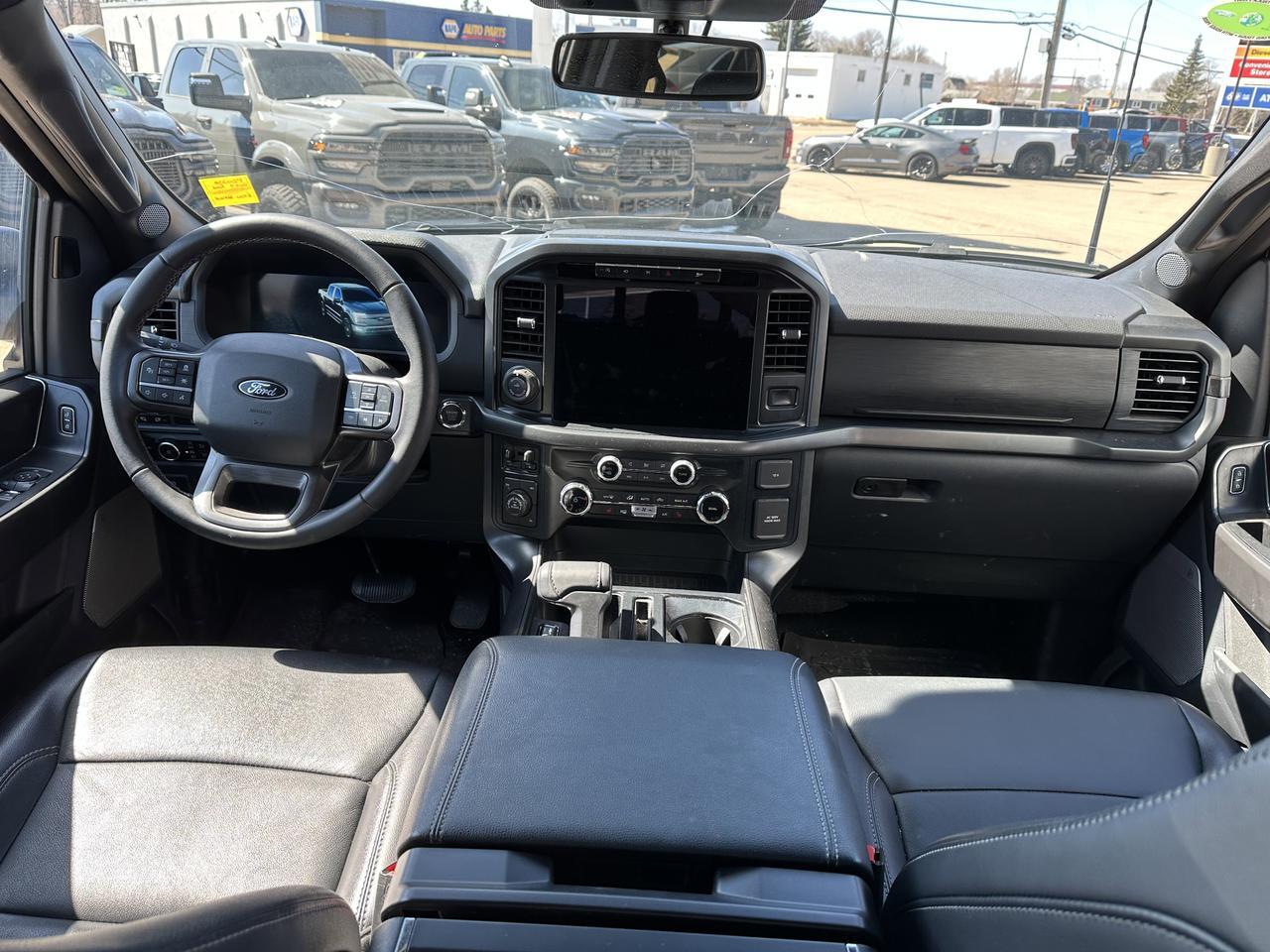 2024 Ford F-150 XLT Black Edition | Leather | B&O Audio | Trailer Pkg | Mobile Office | 2 Set Wheel & Tire Redwater AB
