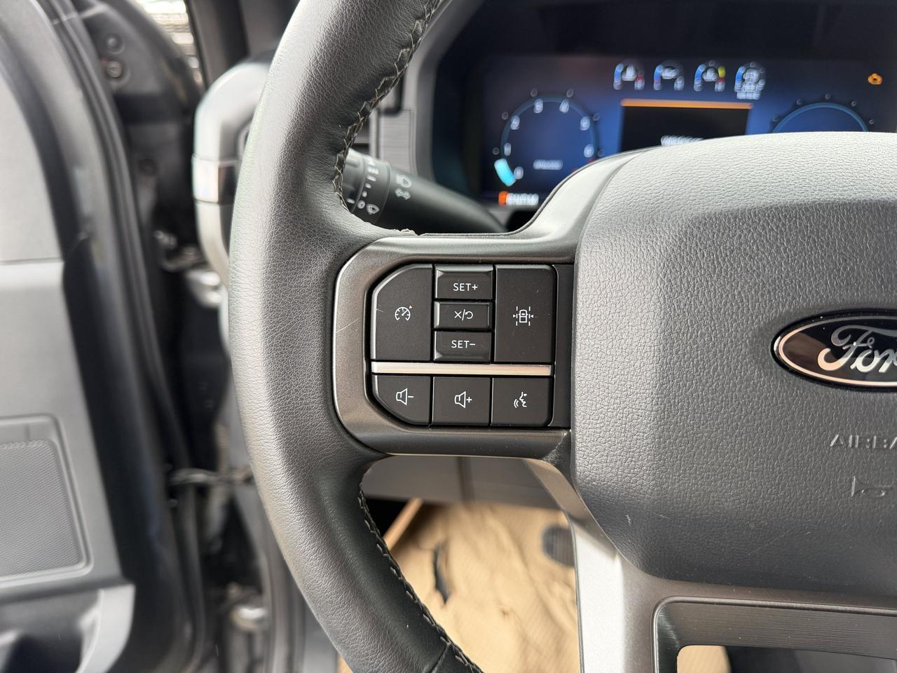 2024 Ford F-150 XLT Crew Cab 4WD | V6 EcoBoost | Low KMs | NAV | Rearview Camera | Remote Start Redwater AB