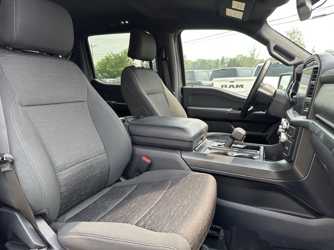 2024 Ford F-150 XLT Crew Cab 4WD | V6 EcoBoost | Low KMs | NAV | Rearview Camera | Remote Start Redwater AB