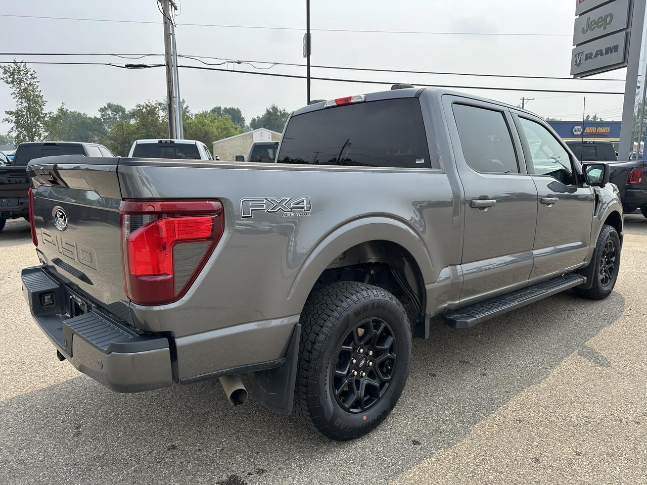 2024 Ford F-150 XLT Crew Cab 4WD | V6 EcoBoost | Low KMs | NAV | Rearview Camera | Remote Start Redwater AB