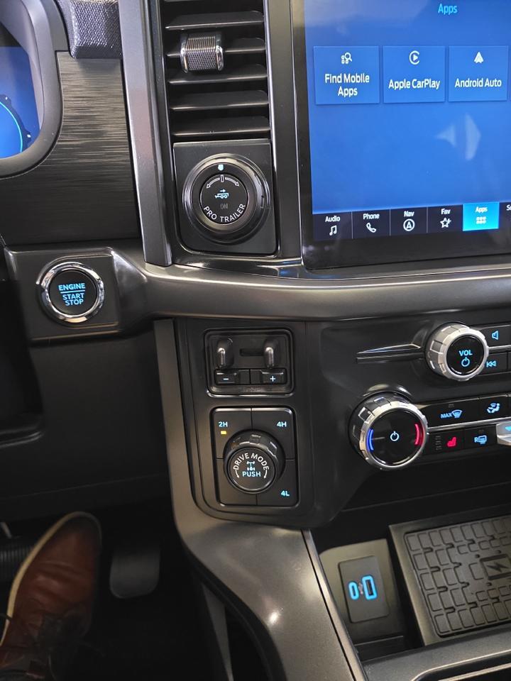 2024 Ford F-150 XLT Sand Lake NY