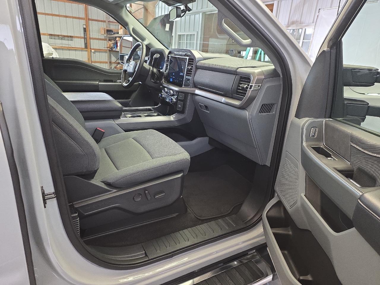 2024 Ford F-150 XLT Sand Lake NY