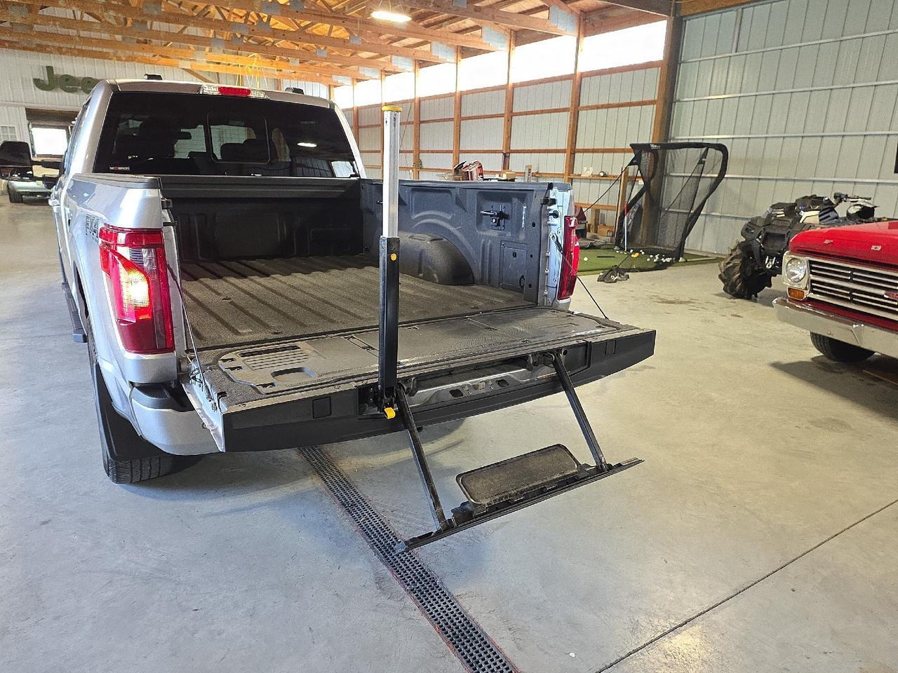 2024 Ford F-150 XLT Sand Lake NY