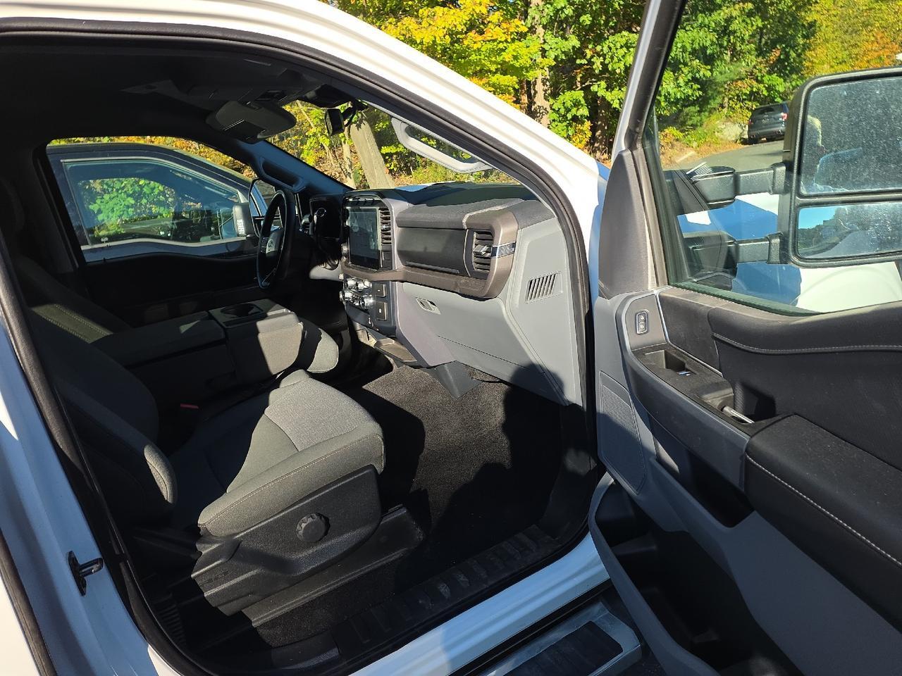 2024 Ford F-150 XLT Sand Lake NY