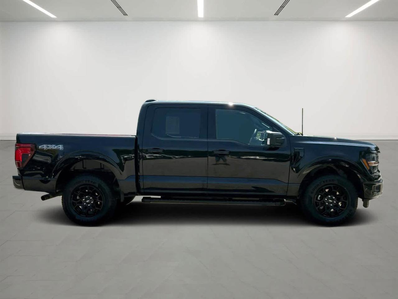 2024 Ford F-150 XLT Plymouth MA