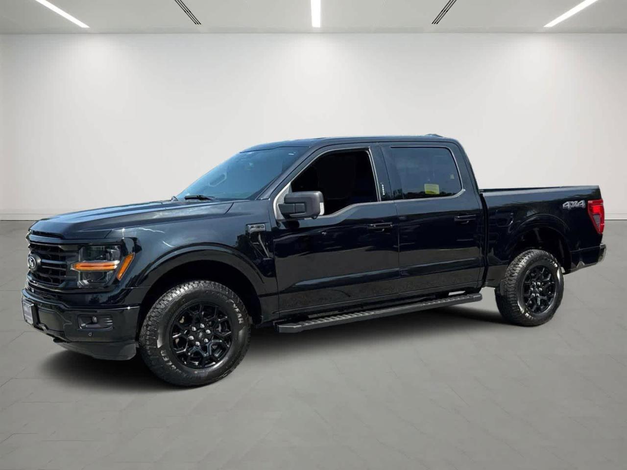 2024 Ford F-150 XLT Plymouth MA