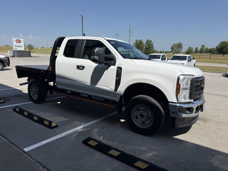 2024 Ford F-250 4x4 6.8L V8 Flatbed XL Collinsville OK
