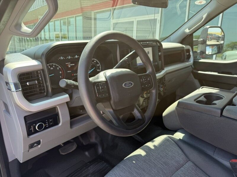 2024 Ford F-250 4x4 6.8L V8 Flatbed XL Collinsville OK