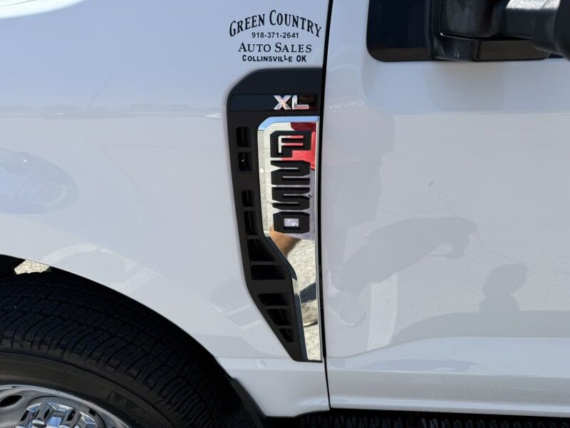 2024 Ford F-250 4x4 6.8L V8 Flatbed XL Collinsville OK
