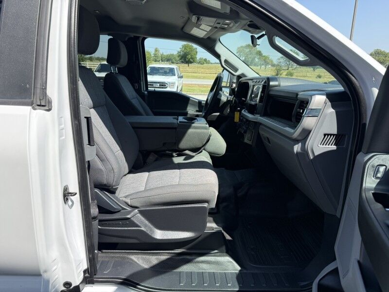 2024 Ford F-250 4x4 6.8L V8 Flatbed XL Collinsville OK
