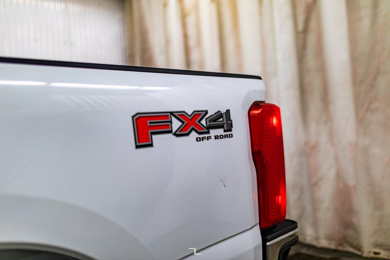 2024 Ford F-250 4x4 Crew Cab XL FX4 Longbox BCam Red Deer AB