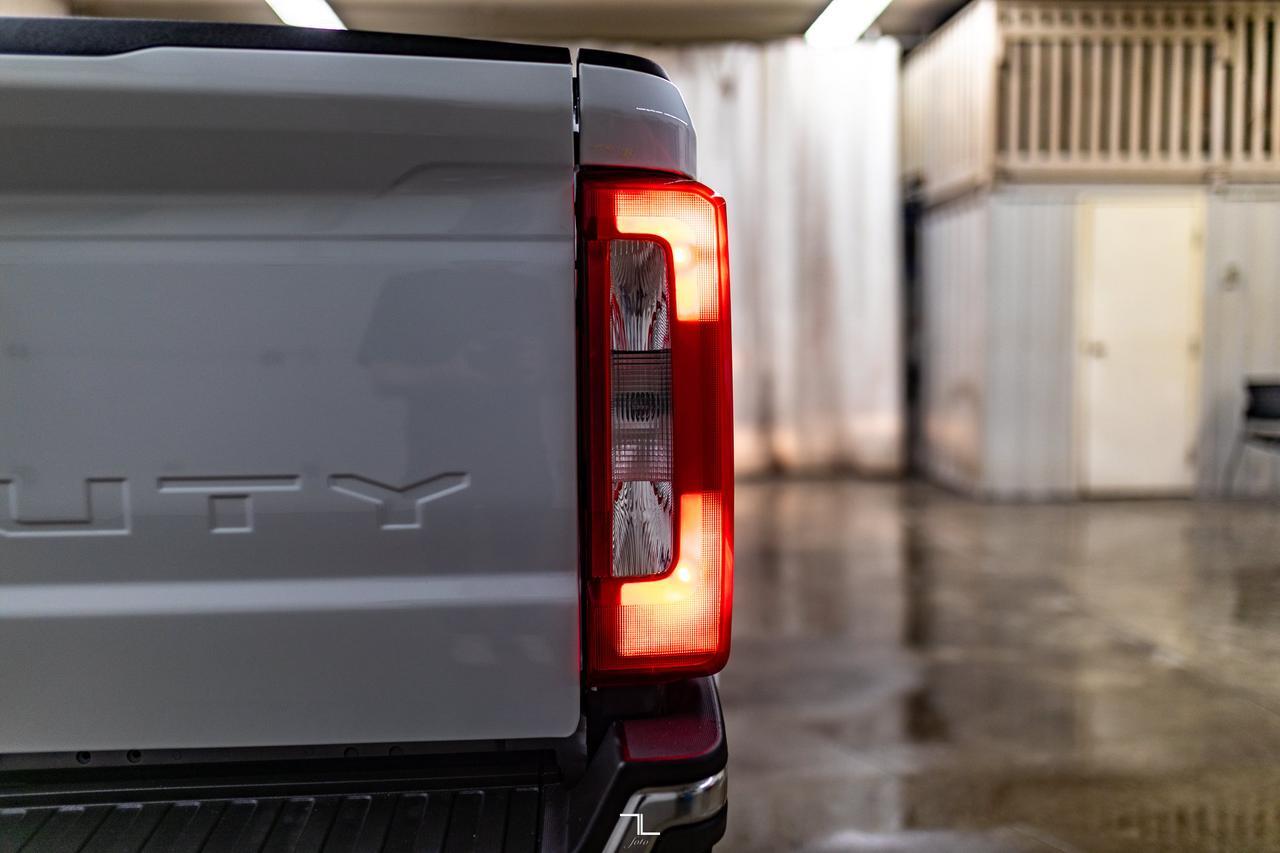 2024 Ford F-250 4x4 Crew Cab XL FX4 Longbox BCam Red Deer AB