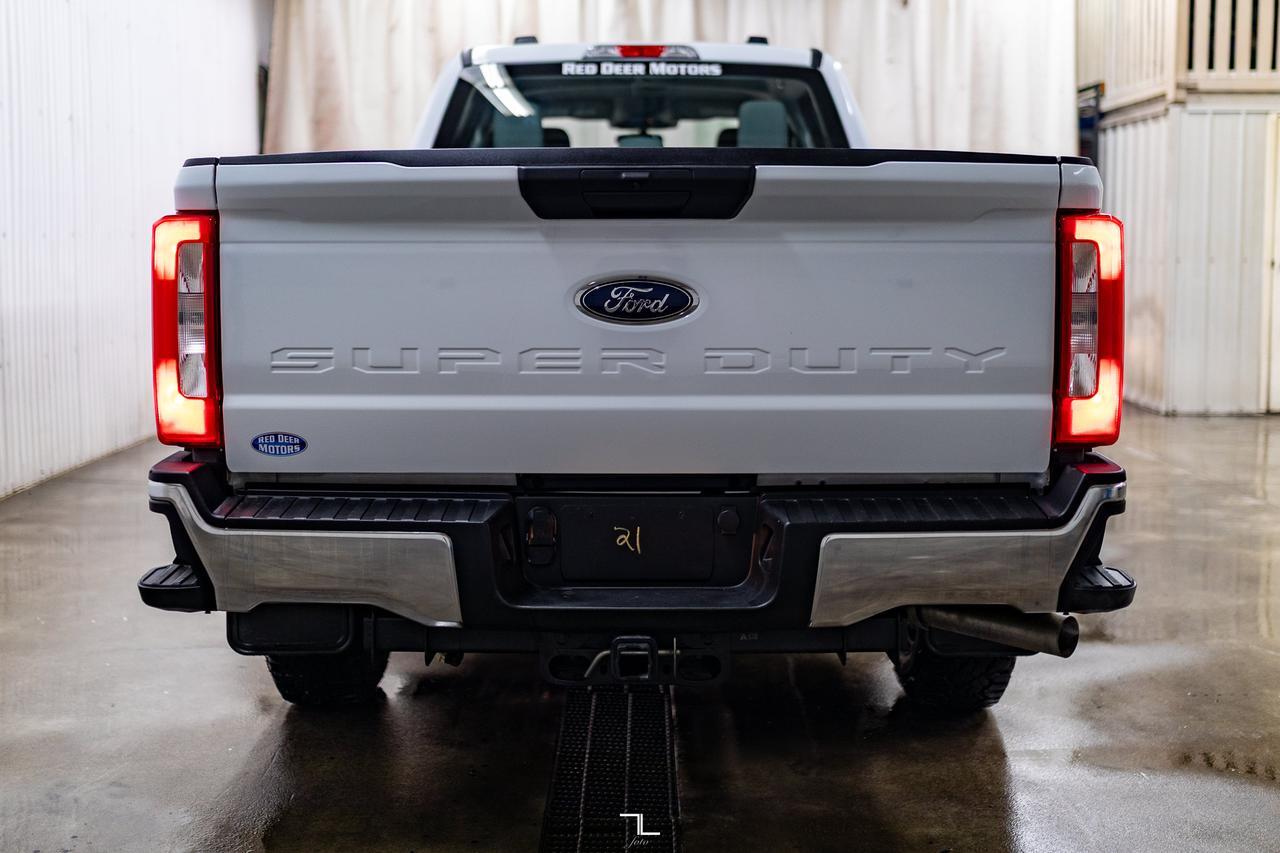 2024 Ford F-250 4x4 Crew Cab XL FX4 Longbox BCam Red Deer AB